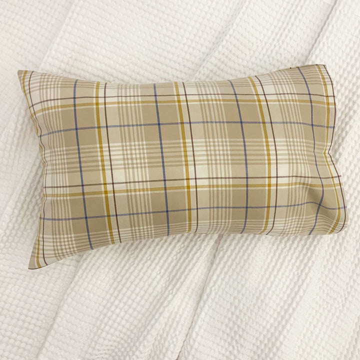 Balmoral plaid TRAVEL Pillowcase