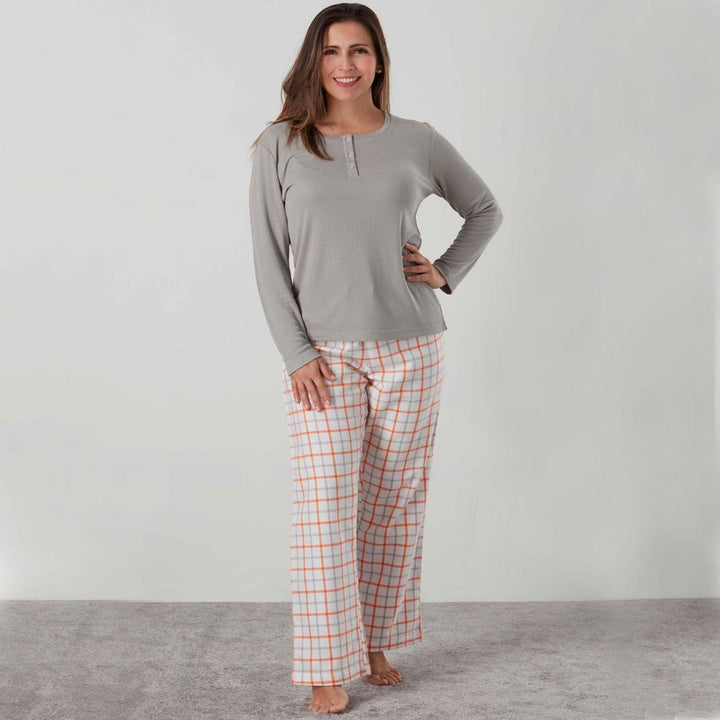 flannelette Pyjamas set