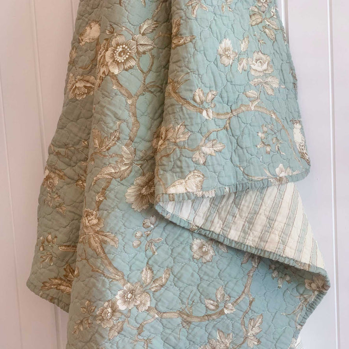 Trellis Quilted Cotton Throw