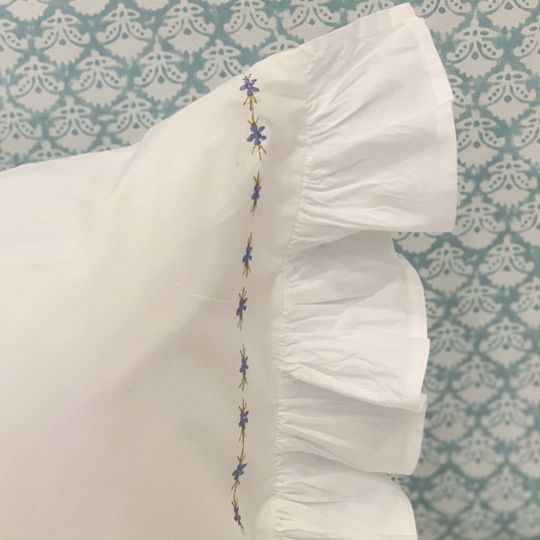 White cotton lilac ruffle pillowcase set