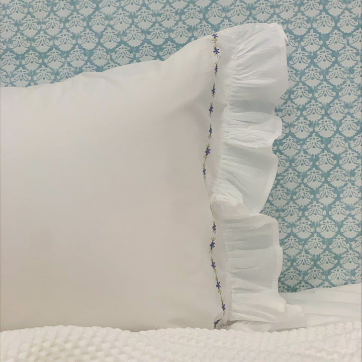 White cotton lilac ruffle pillowcase set